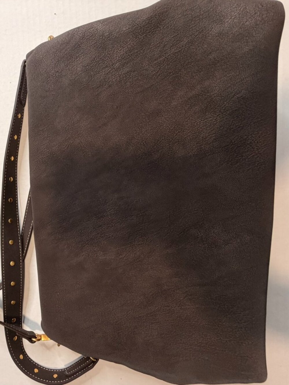 NWOT Cefiro Urban Envelope Crossbody Bag Vegan Leather Gold Hardware Large - Picture 5 of 16